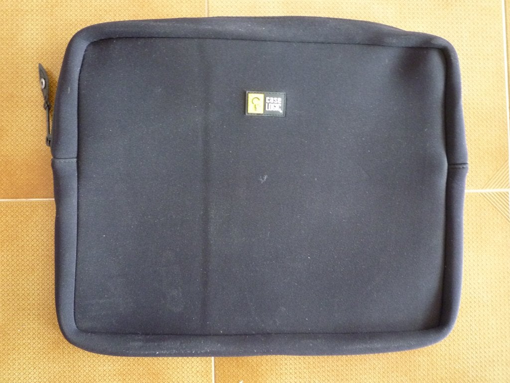 283 LAPTOP TAS (NIEUW) MERK CASE LOGIC  AFM. 32X40CM, 14X16, Computers en Software, Laptoptassen, 17 inch of meer, Nieuw, Aktetas