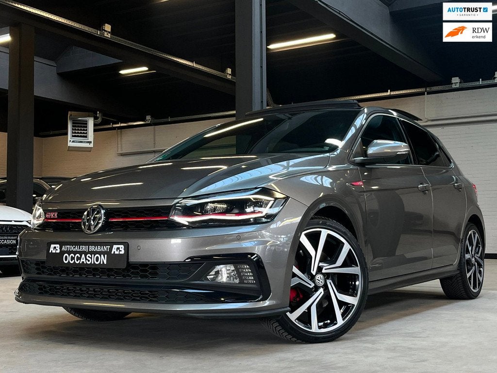 Volkswagen Polo 2.0 TSI GTI Pano/Virtual/Park Assist/Automaa, Auto's, Volkswagen, Stof, Gebruikt, 1984 cc, Origineel Nederlands