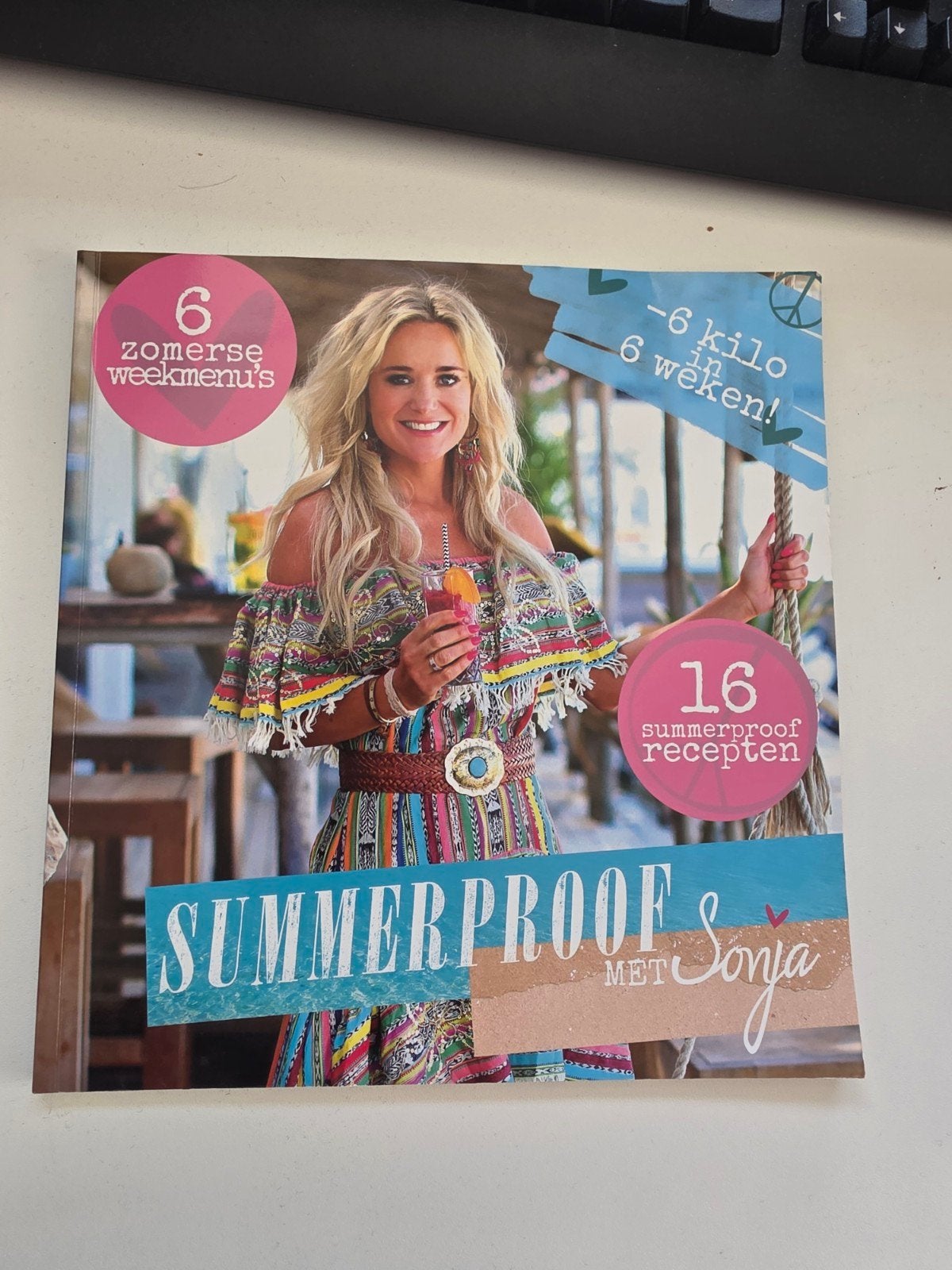 Summerproof met Sonja Bakker - Dieetboek, Ophalen of Verzenden, Zo goed als nieuw, Dieet en Voeding, Sonja Bakker