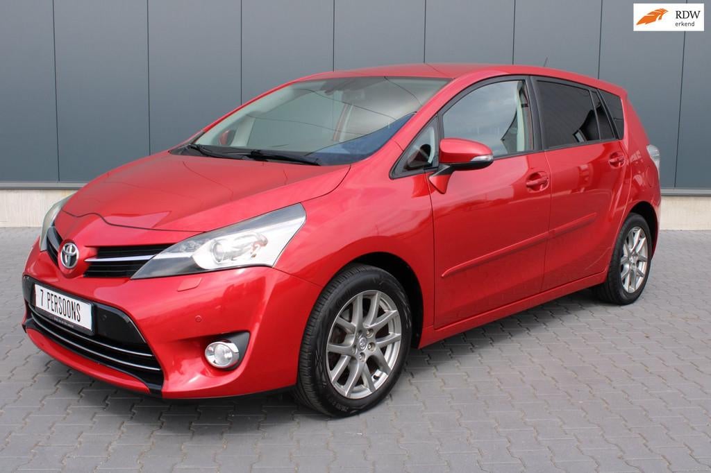 Toyota Verso 1.8 VVT-i Limited 7persoons AUTOMAAT TREKHAAK, Auto's, Toyota, Stof, Gebruikt, Parkeersensor, 4 cilinders