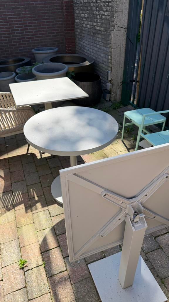 Yoi kantelbare terras tafels 5x, Ophalen, Zo goed als nieuw, Rechthoekig, Aluminium