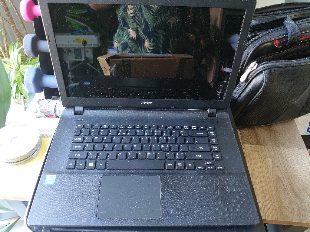 Acer ES1-511 Laptop parts (scherm, fan-cpu ea), Ophalen of Verzenden, Gebruikt