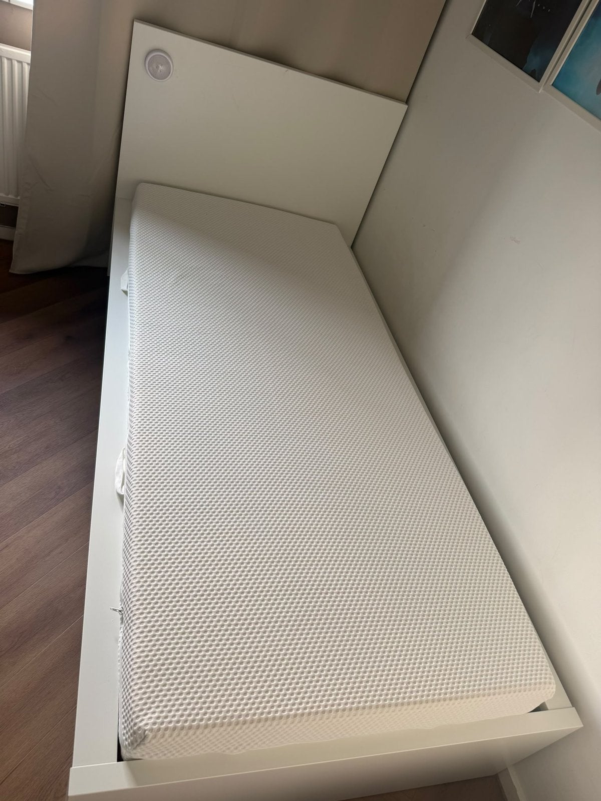 Malmbed 90x200, lattenbodem en goed Ikea matras., Ophalen, 90 cm, Eenpersoons, Wit