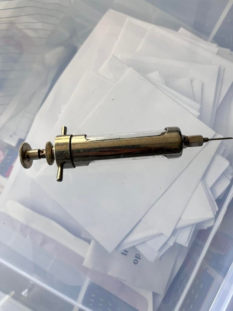 Oude injectiespuit, Antiek en Kunst, Ophalen of Verzenden