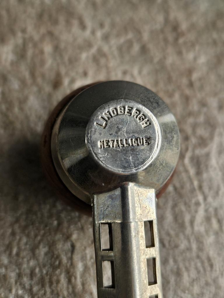 Leuke vintage Lindbergh tabakspijp, gemerkt zeer nette staat, Verzamelen, Rookartikelen, Aanstekers en Luciferdoosjes, Ophalen of Verzenden