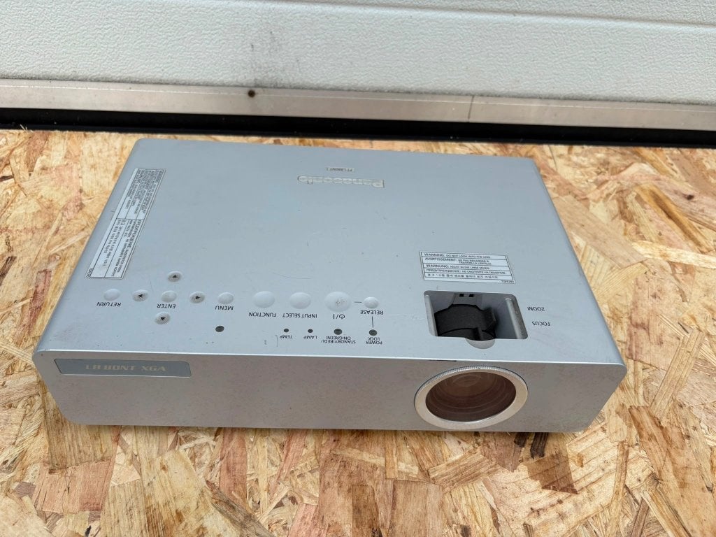 Panasonic PT-LB80NT XGA Beamer / Projector, Ophalen, Gebruikt, Panasonic
