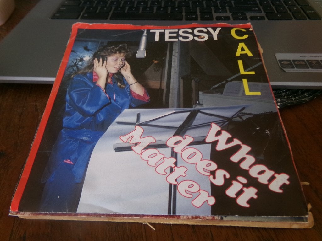 Zeldzaam -Tessy Call -What does it matter - 1985 - Nederland, Ophalen of Verzenden, Gebruikt, Nederlandstalig