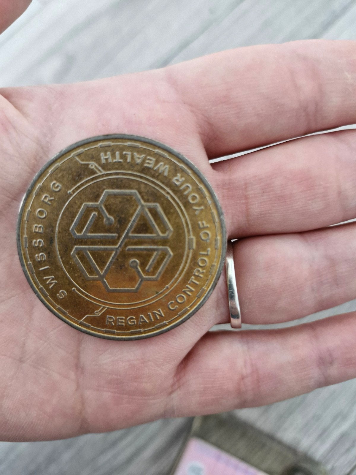 SwissBorg CHSB Crypto Coin Fysieke Token, Verzenden, Overige materialen, Buitenland