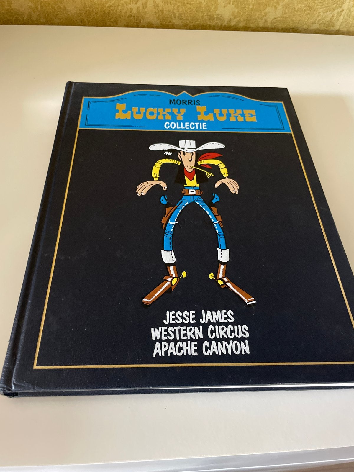 Lucky Luke Collectie: Jesse James, Western Circus, Apache Ca, Meerdere stripboeken, Ophalen of Verzenden, Zo goed als nieuw