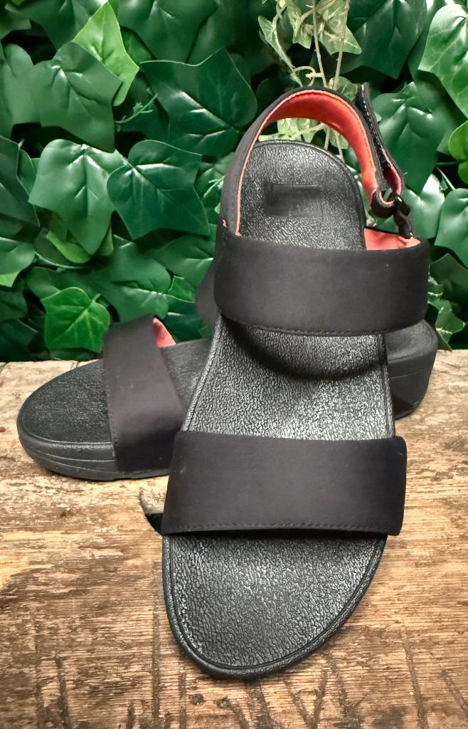 bijna Nieuwe sandalen van Fitflop maat 38, Kleding | Dames, Schoenen, Fitflop, Zwart, Zo goed als nieuw, Fitflop