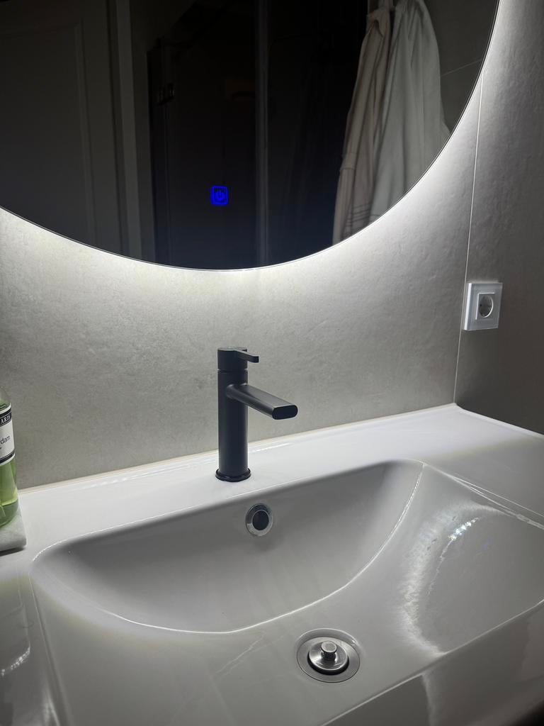 Zwart wasbak kraan (badkamer), Ophalen of Verzenden, Zo goed als nieuw