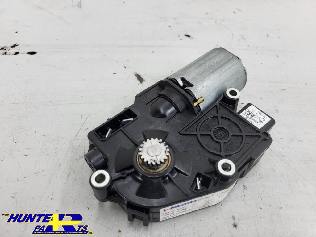 Schuifdak motor Volvo V60 I ('10-'18) 39824966, Auto-onderdelen, Gebruikt, Ophalen of Verzenden, Volvo, Volvo