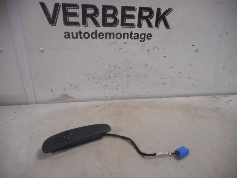 Raamschakelaar Rechts Voor Opel Vectra B (36) 1999 90433374, Auto-onderdelen, Elektronica en Kabels, Opel, Gebruikt