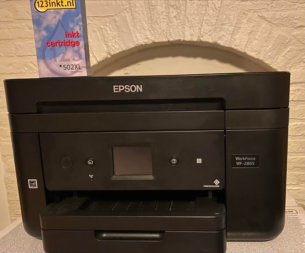 Goede printer met nieuwe zwarte 123-inkt cartridge, Computers en Software, Printers, Gebruikt, Printer, Kleur printen, Ophalen of Verzenden
