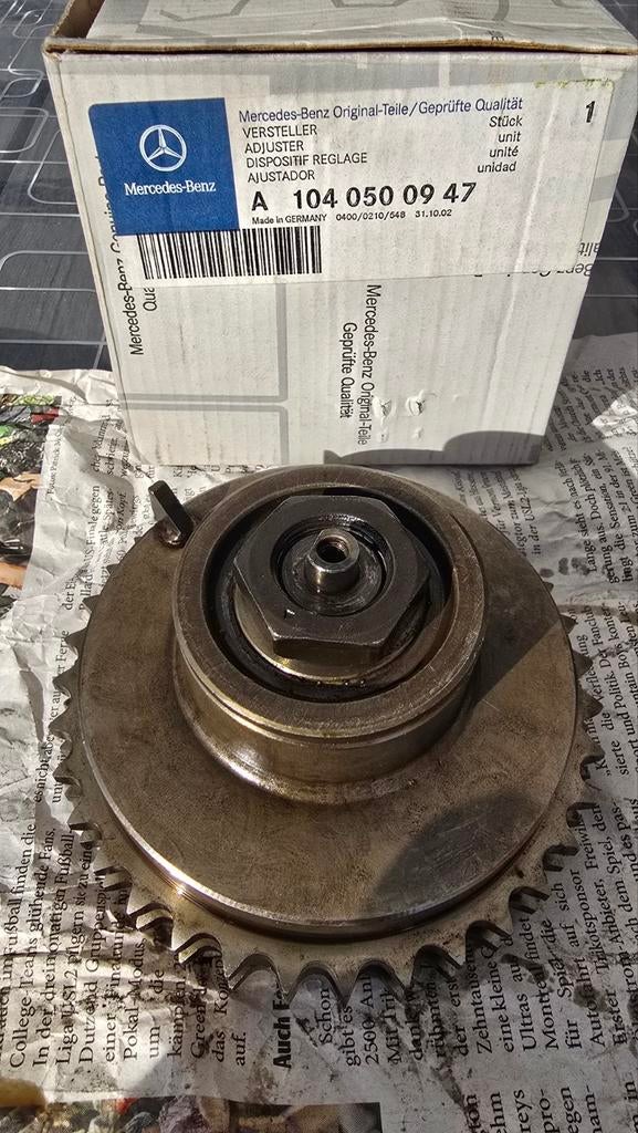 Te Koop: Originele Mercedes-Benz Nokkenasversteller M104, Auto-onderdelen, Ophalen of Verzenden, Nieuw, Mercedes-Benz