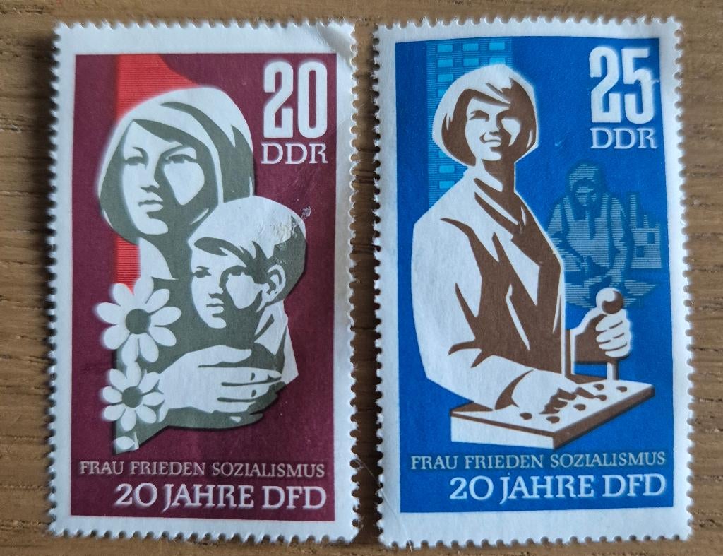Volle Album postzegels DDR (Duitsland), Ophalen of Verzenden, BRD