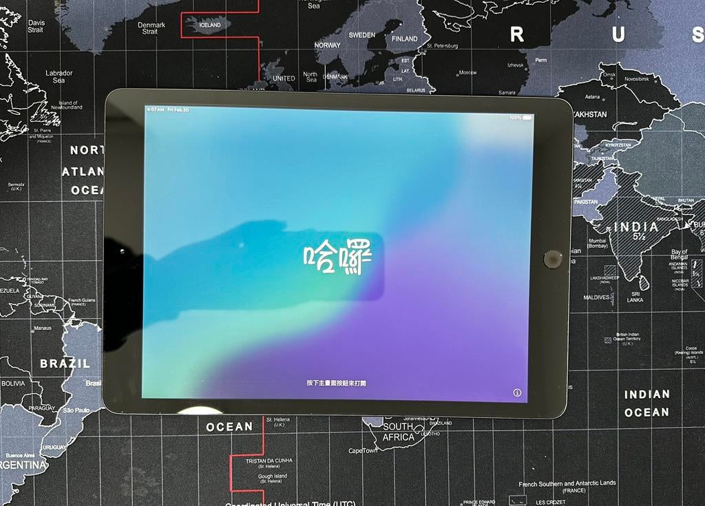 iPad air 7th gen, Computers en Software, Apple iPads, Ophalen of Verzenden, Zo goed als nieuw