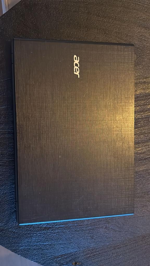 Acer Aspire E15 - Fijne Laptop voor Dagelijks Gebruik, Computers en Software, Windows Laptops, Gebruikt, Met videokaart, 2 tot 3 Ghz