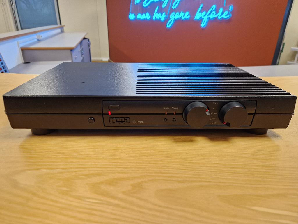 ✅ Rega Cursa voorversterker + Solar remote, Audio, Tv en Foto, Versterkers en Receivers, Overige merken, Gebruikt, Ophalen of Verzenden