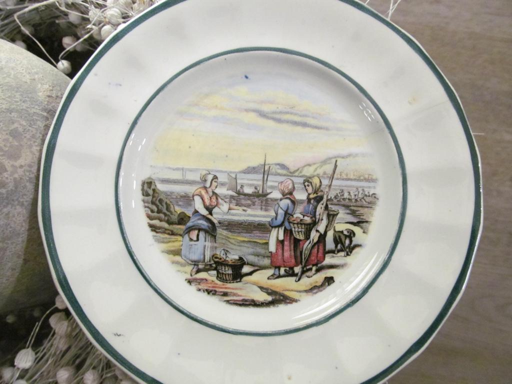 Petrus Regout Zeeland Bord ca 1870 Gemerkt, Antiek en Kunst, Antiek | Keramiek en Aardewerk, Ophalen of Verzenden
