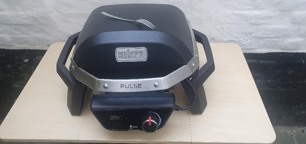Weber pulse 1000 electrische barbecue, Tuin en Terras, Elektrische barbecues, Ophalen, Zo goed als nieuw, WEBER