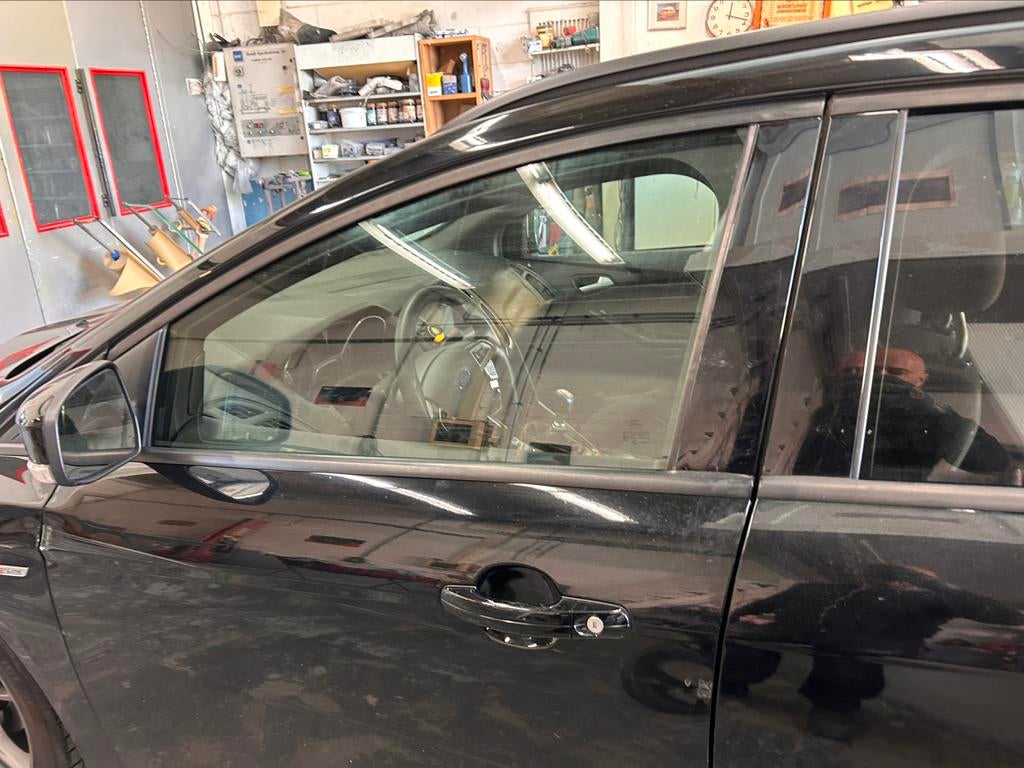 Ford focus 3 voor en achterruit ruitmechanisme binnenbekledi, Ophalen of Verzenden, Gebruikt, Ford