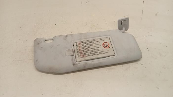 Zonneklep van een Peugeot 208, Ophalen of Verzenden, 3 maanden garantie, Gebruikt, Peugeot