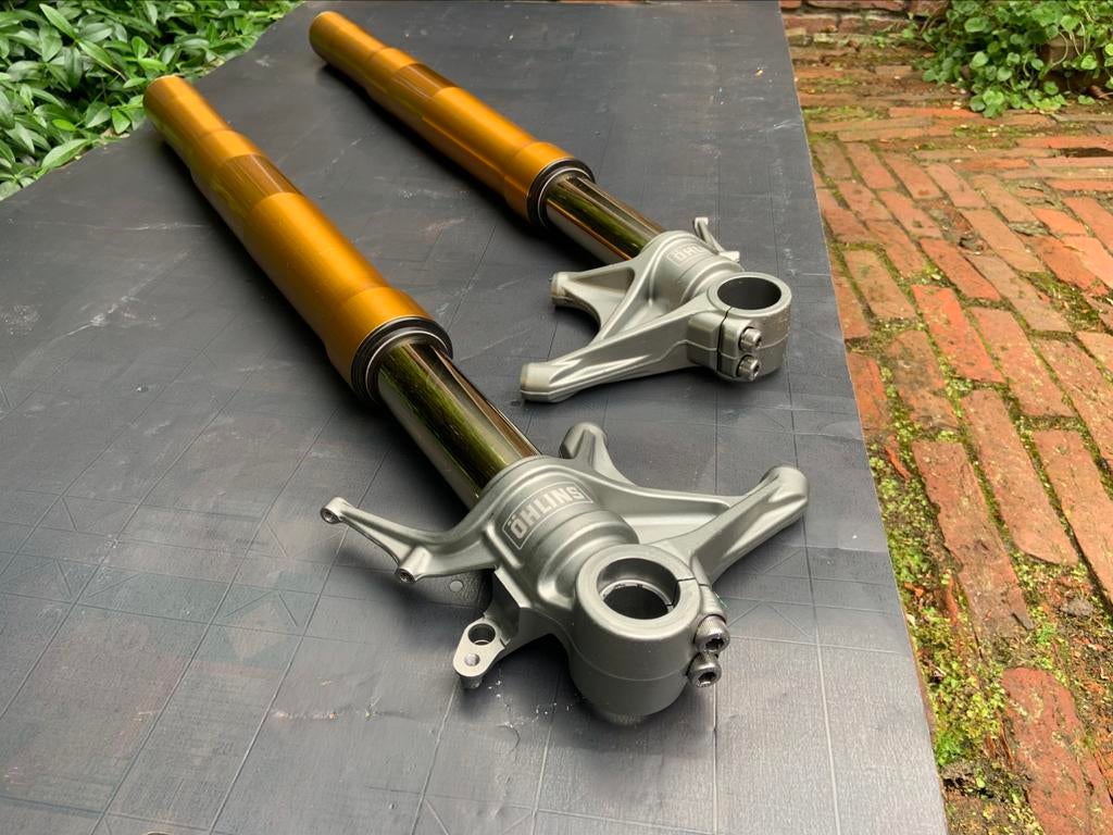 Electronische Ohlins Panigale 1299 S vork, 1199 S, 1199 R V4, Ophalen of Verzenden