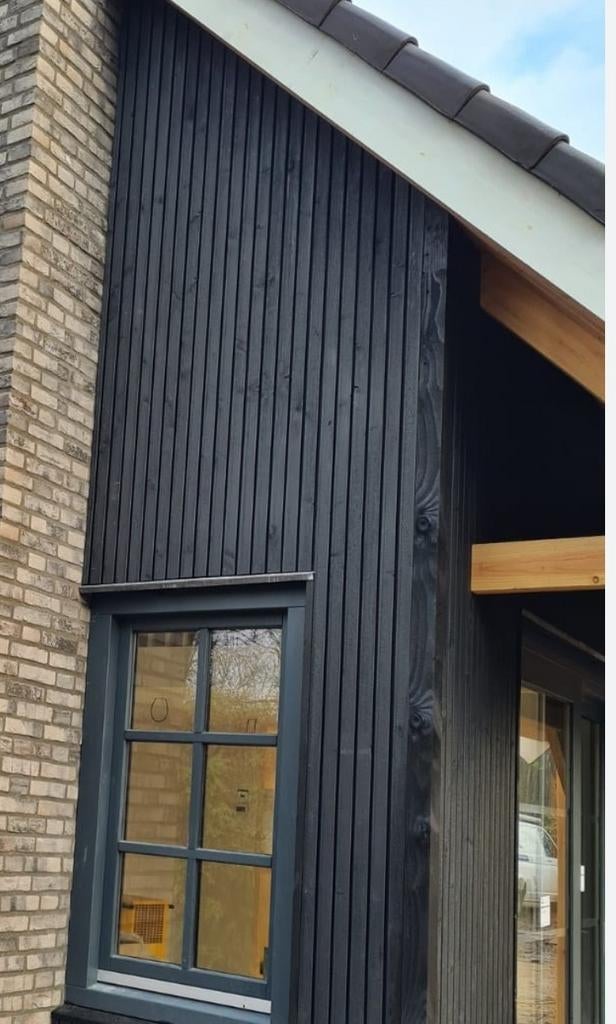 Te koop mooie rhombusprofiel planken gitzwart behandeld, Ophalen, Nieuw, Hout, Minder dan 20 mm