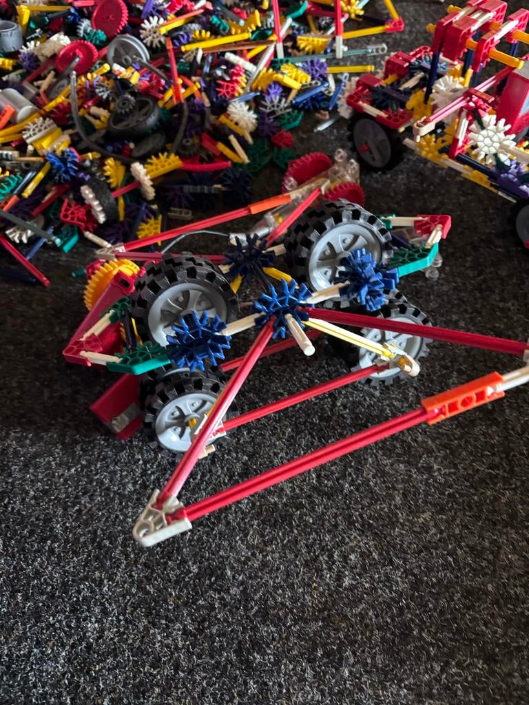 1 koffer! K'nex Bouwset in Koffers met Motortjes, Ophalen of Verzenden, Gebruikt, K'nex