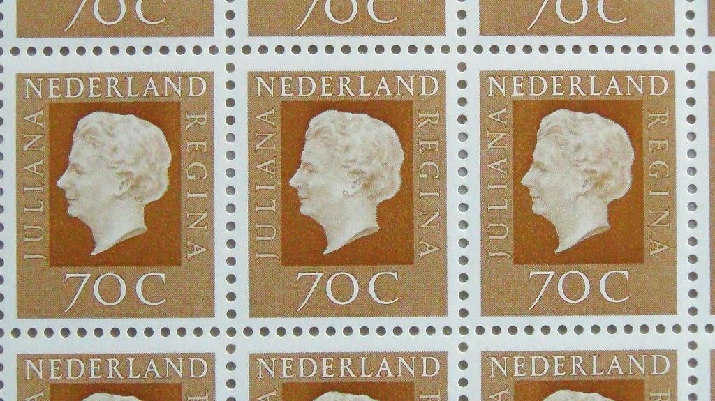 Juliana 70 cent postzegelmisdruk (oorbel), Ophalen of Verzenden, Na 1940, Postfris