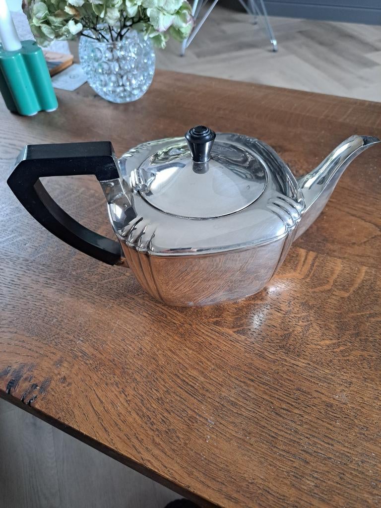 Verzilverde Engelse Theepot, Ophalen of Verzenden, Zilver
