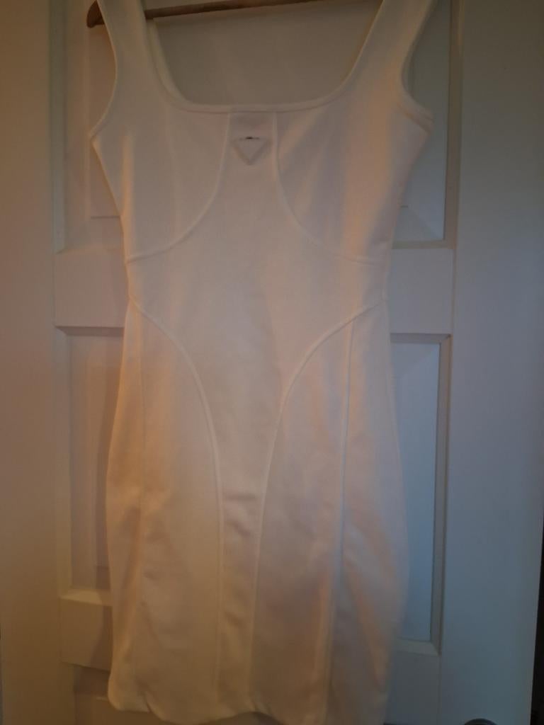 Prada Bodycon Jurk, Kleding | Dames, Jurken, Zo goed als nieuw, Maat 38/40 (M), Wit, Boven de knie, Ophalen of Verzenden