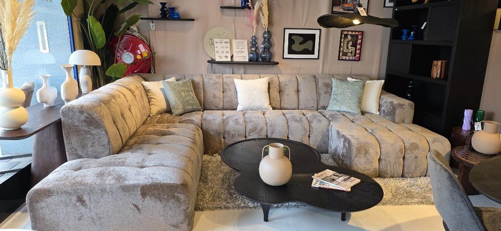 Organische Salontafel Zwart – Showmodel korting!, Huis en Inrichting, Tafels | Salontafels, Ophalen, JaRa, 100 tot 150 cm, Bornsestraat 31