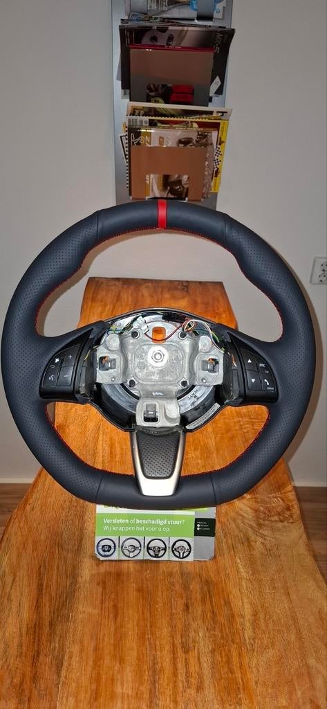 Verkocht!!!! Fiat 500 abarth nieuw bekleed stuurwiel, Auto-onderdelen, Ophalen of Verzenden