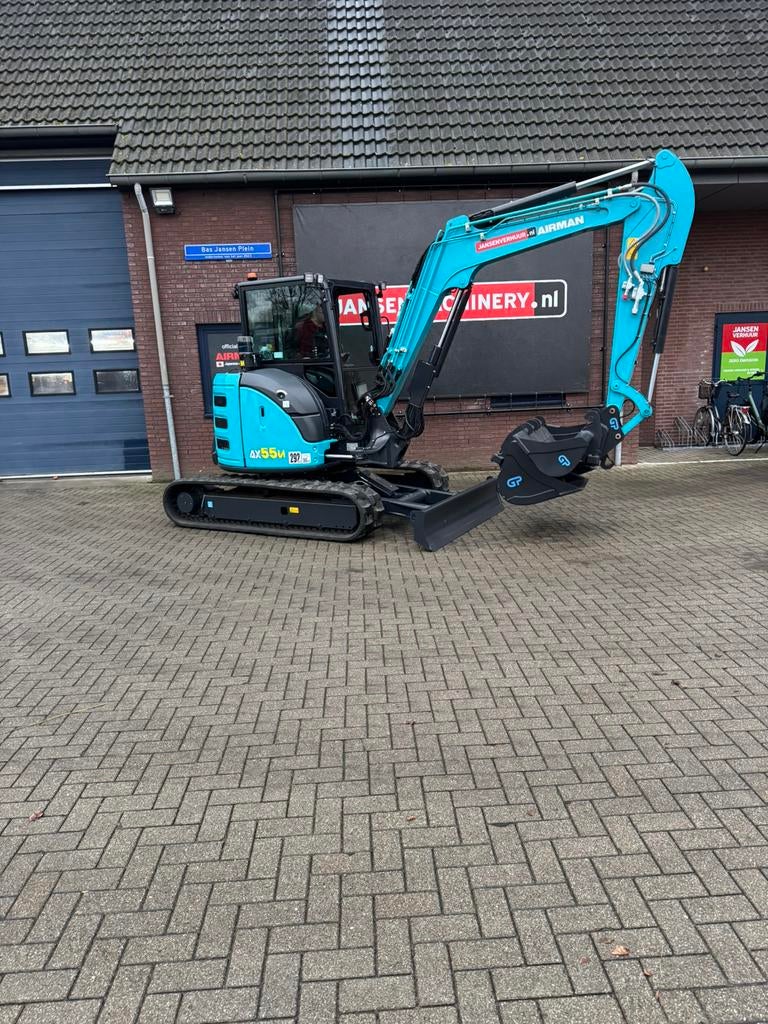 Airman AX55u-7, Zakelijke goederen, Machines en Bouw | Kranen en Graafmachines, Ophalen of Verzenden, Graafmachine