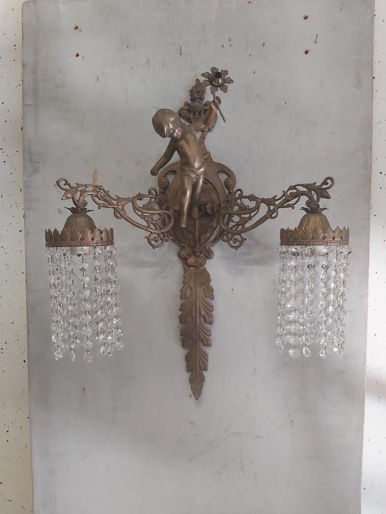 antieke bronzen kristallen cupido engelen wandlamp, Antiek en Kunst, Ophalen of Verzenden