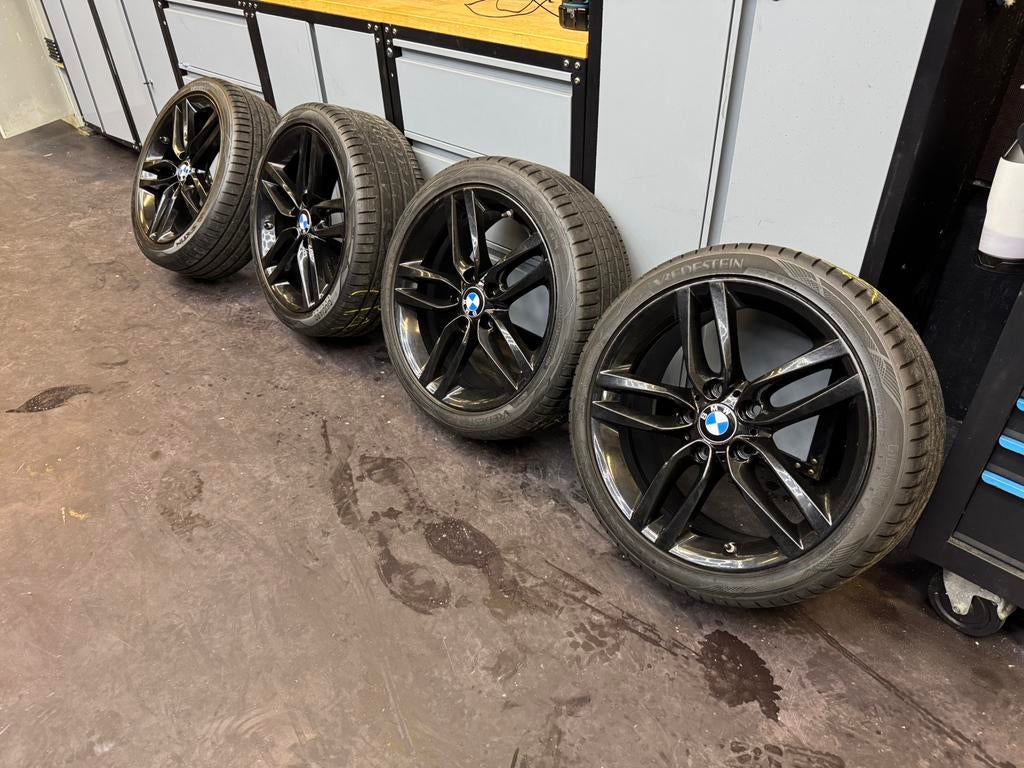 BMW 1 Serie 18 Zomerset | Mooie set!, Auto-onderdelen, Ophalen, 18 inch, Banden en Velgen, Winterbanden
