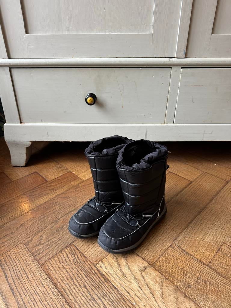 Sneeuwlaarzen / snowboots maat 33, Ophalen of Verzenden, Jongen of Meisje, Laarzen