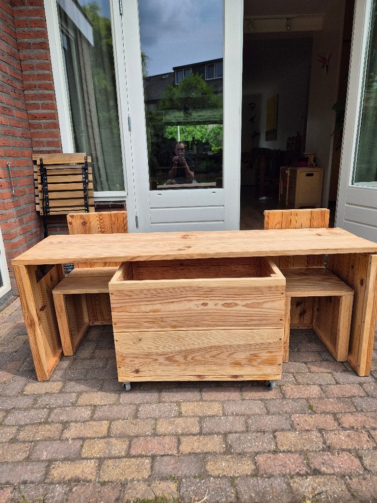 Houten kinder knutsel/schrijftafel set, Ophalen, Zo goed als nieuw, Tafel(s) en Stoel(en)