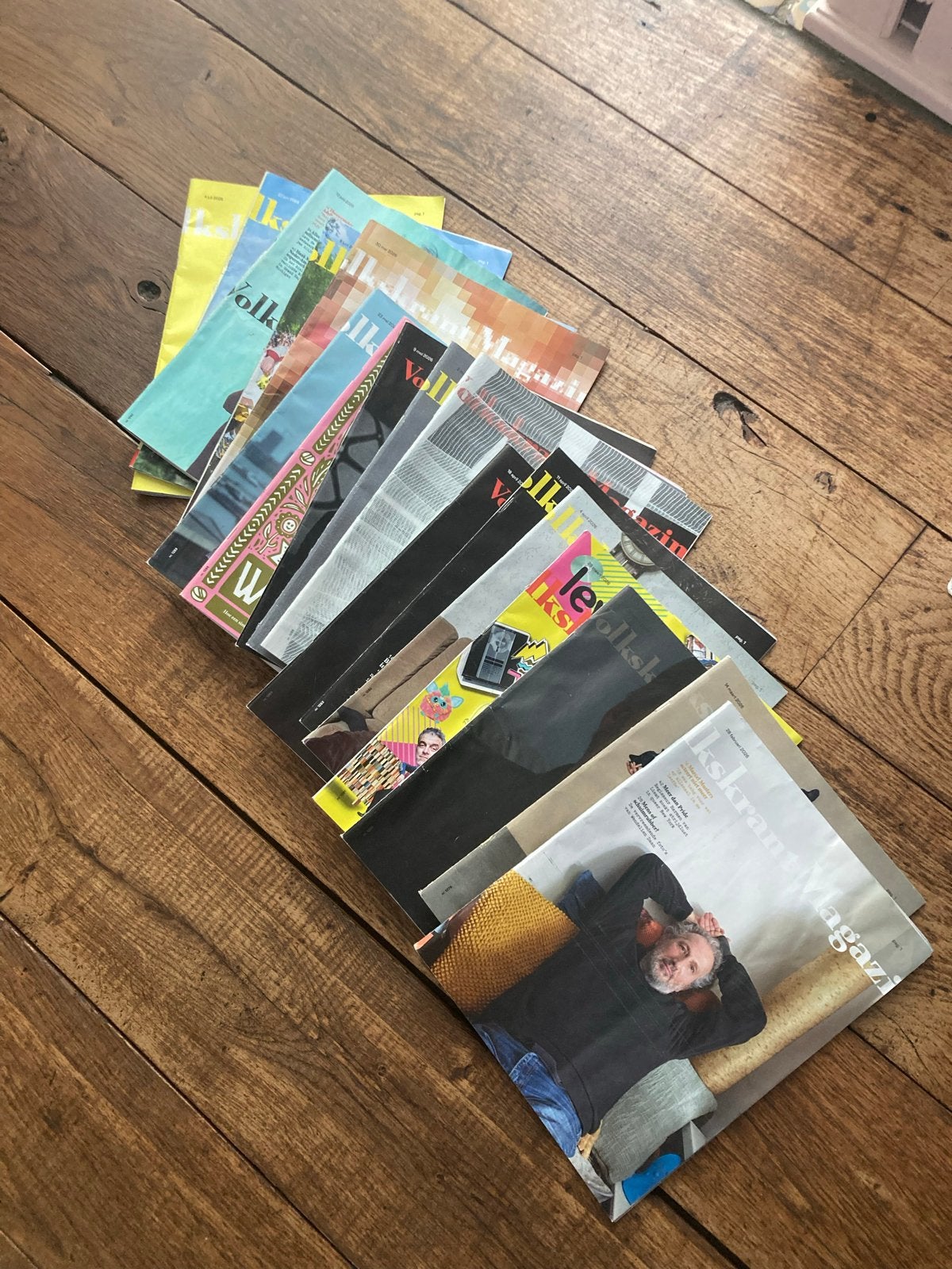 Diverse Volkskrant magazines, Boeken, Tijdschriften en Kranten, Ophalen of Verzenden, Gelezen, Overige typen