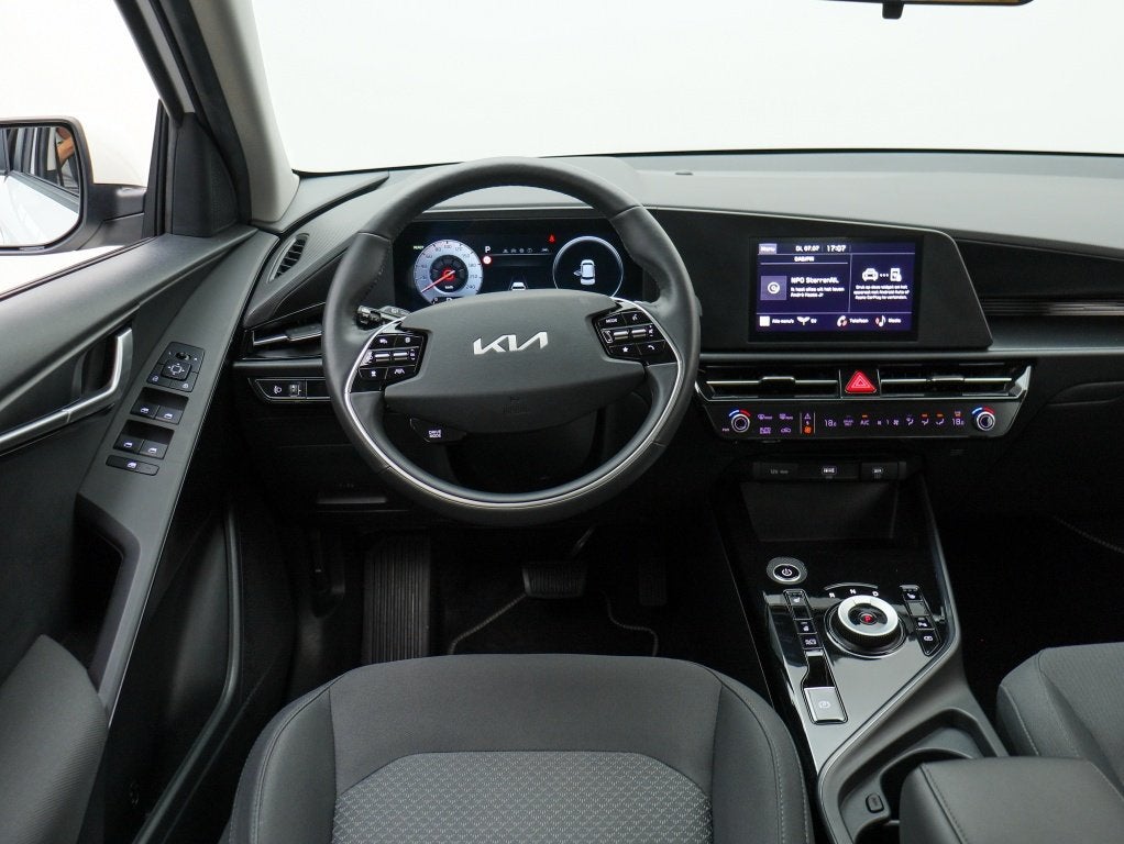 Kia Niro EV DynamicLine 64.8 kWh | Stoelverwarming | Draadlo, Auto's, 1657 kg, Wit, 360 min, 204 pk