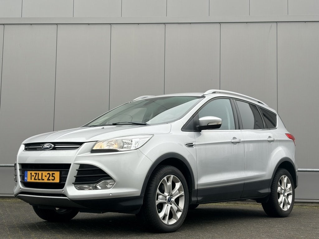 Ford Kuga 1.5 Titanium - airco - cruise - camera - riem verv, 4 cilinders, Leder en Stof, Origineel Nederlands, Bedrijf