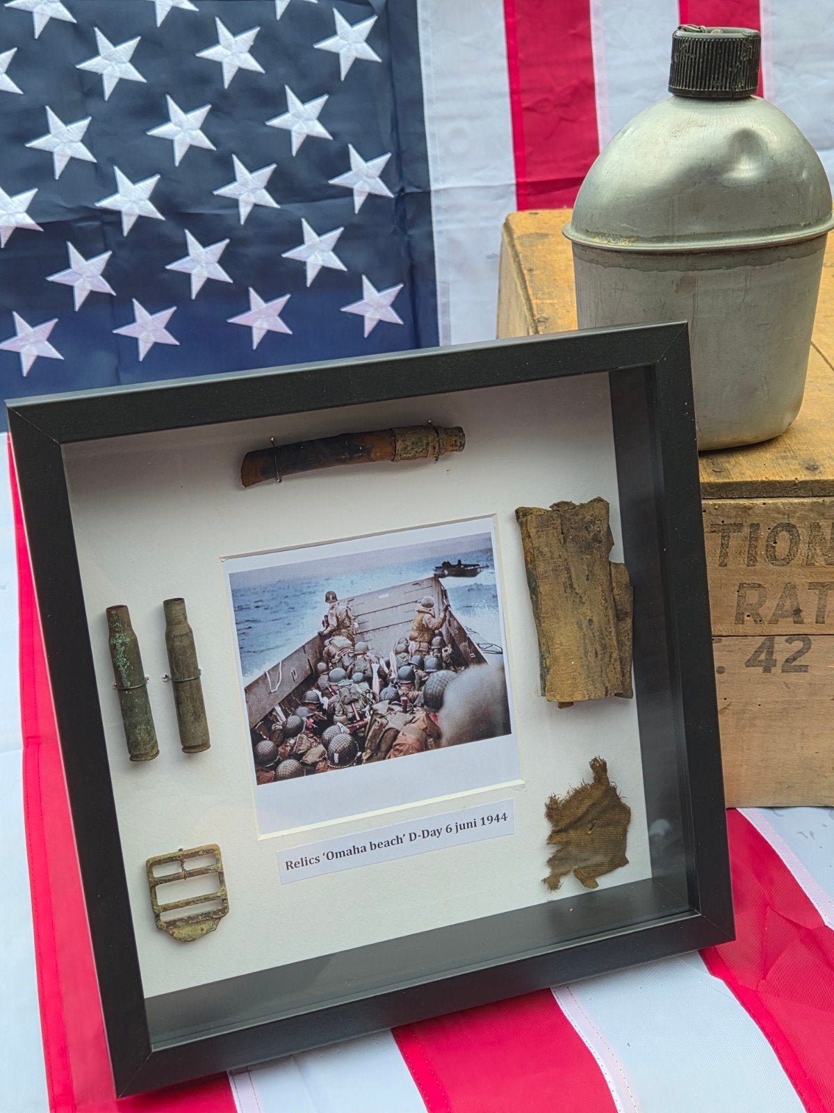 UNIEK DIORAMA: US RELICS D-DAY | OVERLORD | OMAHA BEACH!, Verzamelen, Ophalen of Verzenden, Amerika