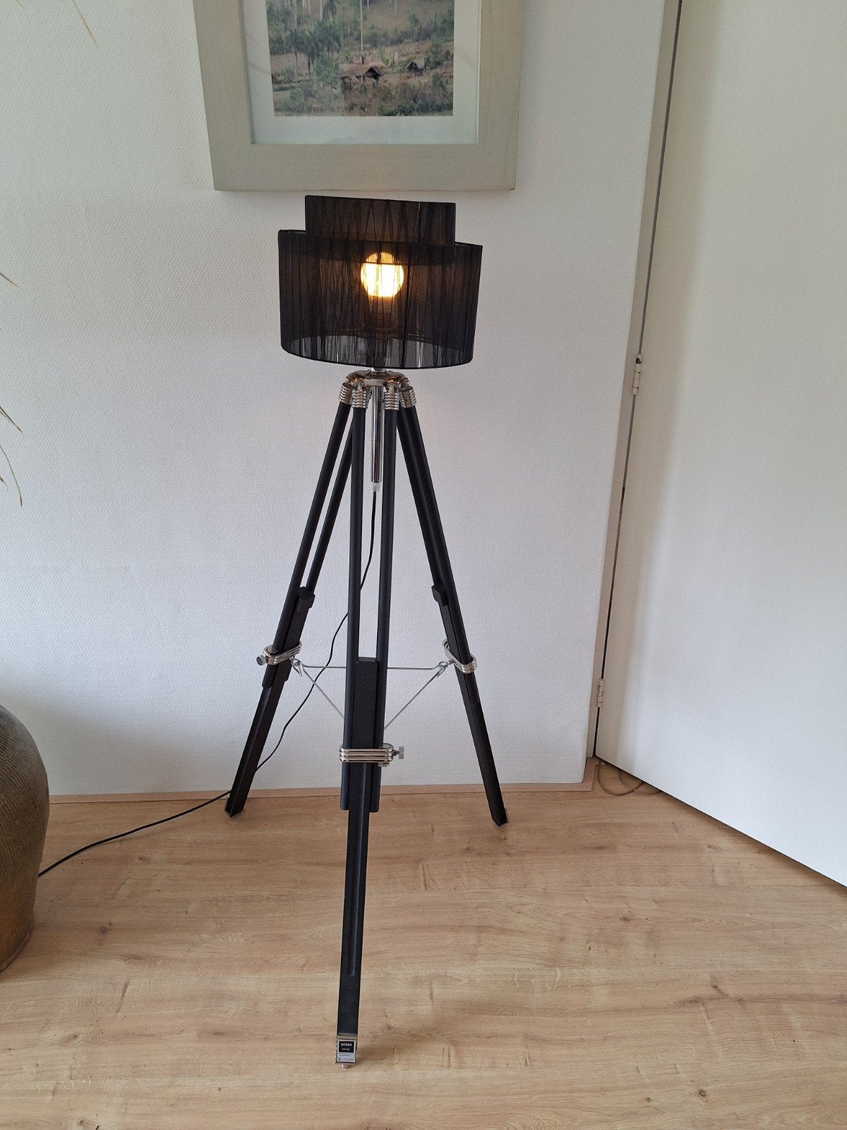 Qazqa industriële verstelbare tripod driepoot vloerlamp zwar, Huis en Inrichting, Lampen | Vloerlampen, Ophalen, 100 tot 150 cm