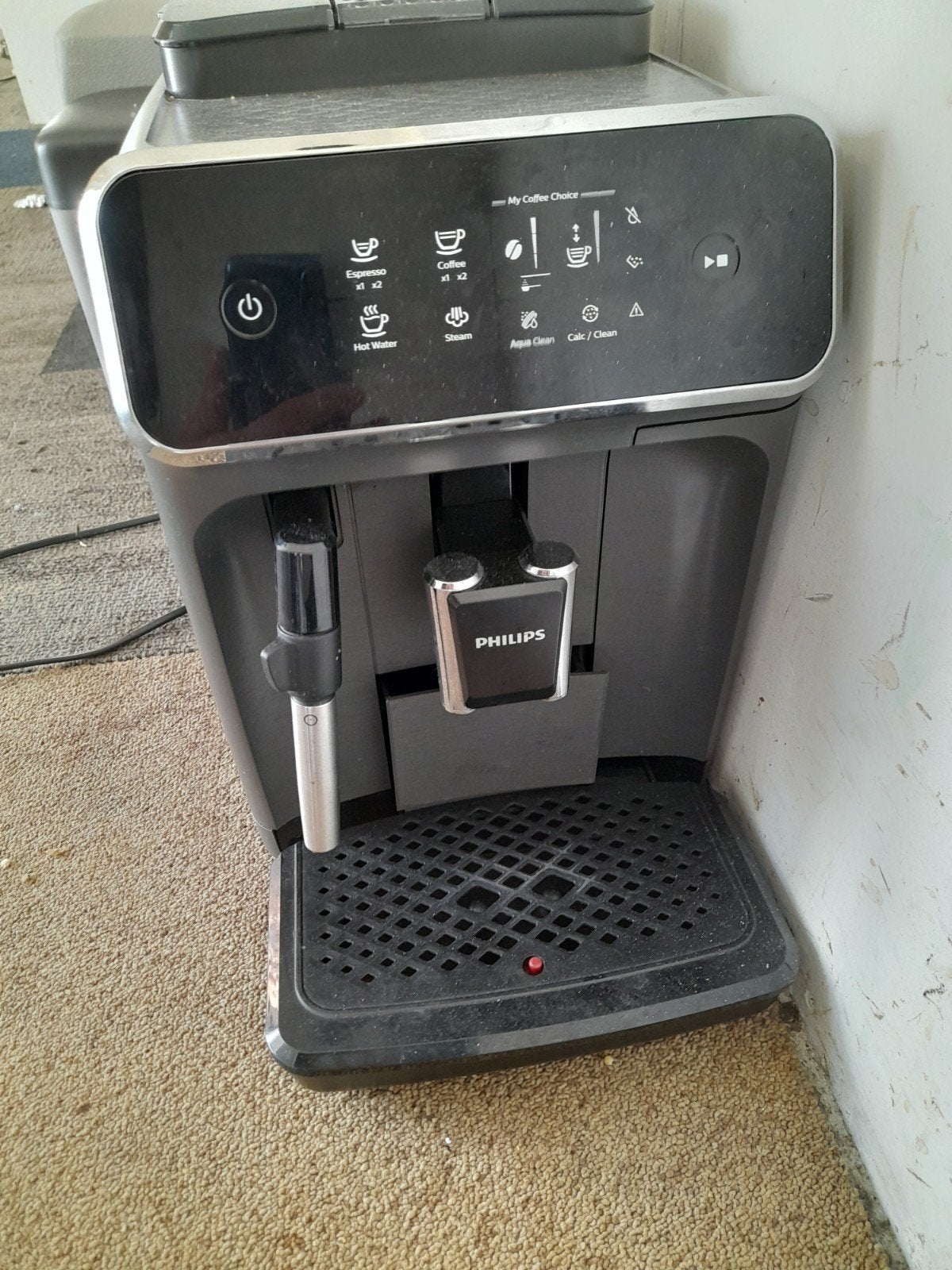 Philips 2200 Serie Volautomatische Espressomachine, Gebruikt, Espresso apparaat, 4 tot 10 kopjes, Afneembaar waterreservoir