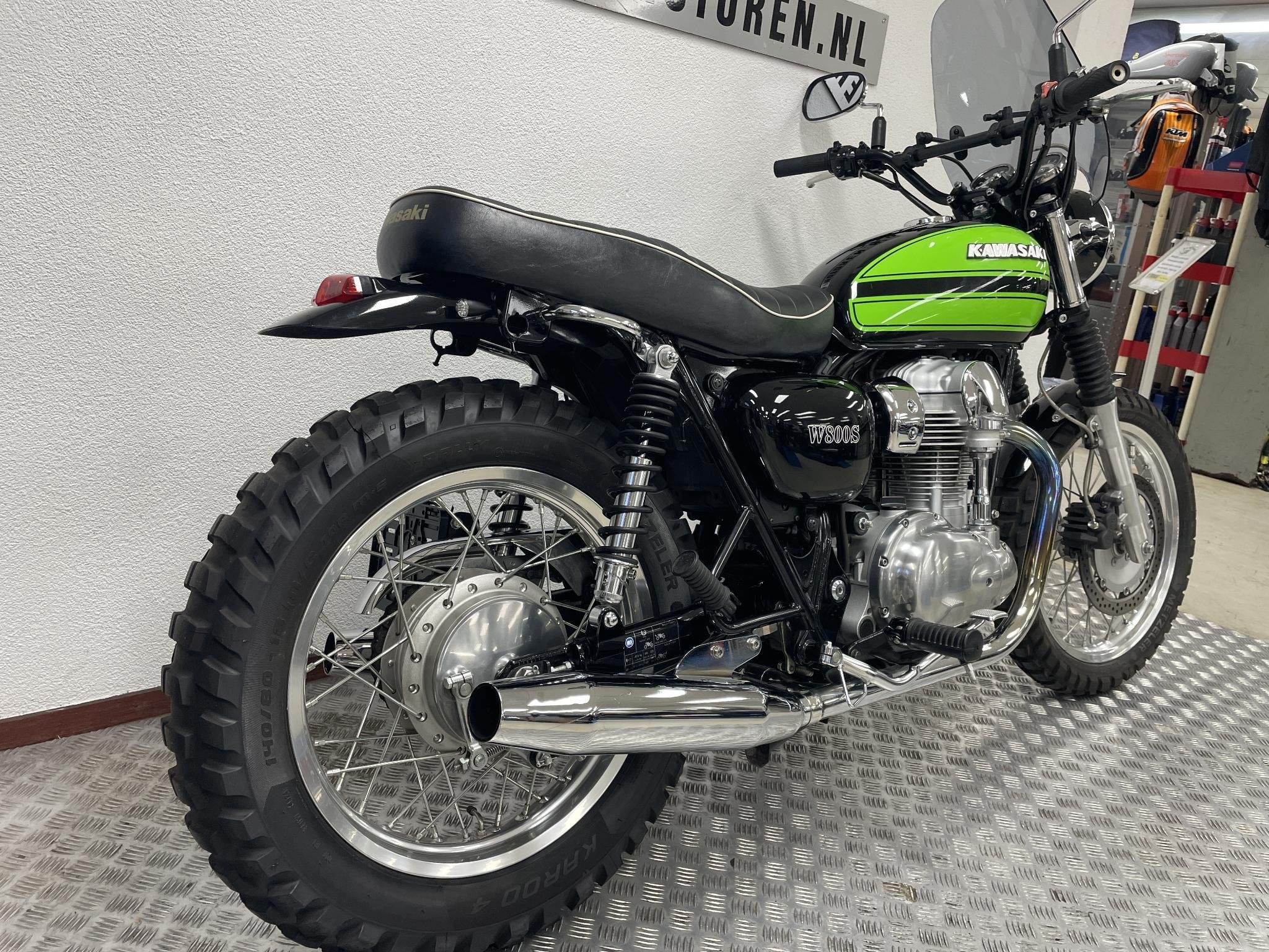 Kawasaki W800 W 800 S SPECIAL EDITION BOVAGGARANTIE 3344 KM, Motoren, Info@kawasaki.nl, Toermotor, Kawasaki Motor Europe N.V, Gebruikt