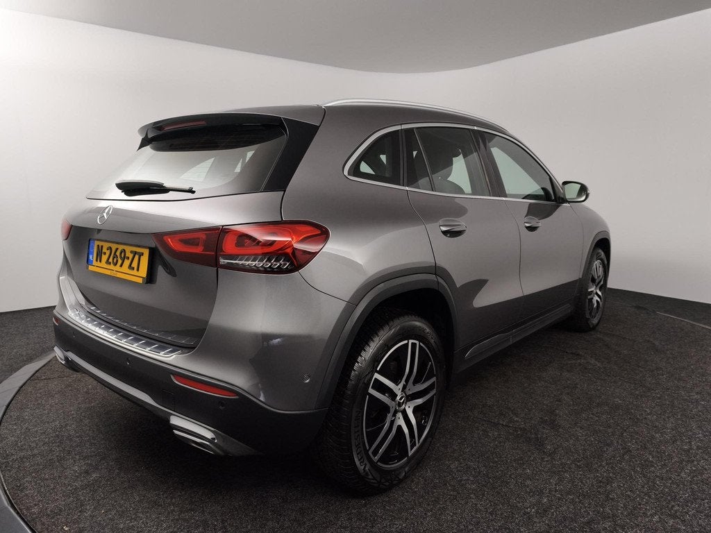 Mercedes-Benz GLA-klasse 180 Business Solution | Lederen bek, Auto's, Mercedes-Benz, Gebruikt, 4 cilinders, Origineel Nederlands