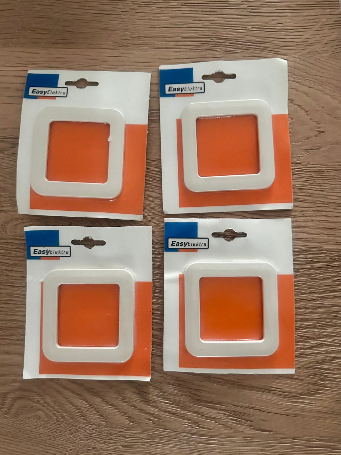 4 Merten M50 afdekraam 1-voudig crème – 417.0028, Verzenden, Nieuw, Overige typen