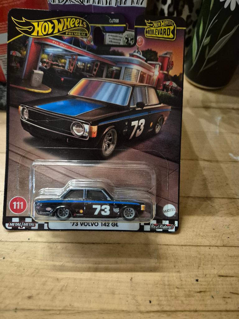 Hot wheels Premium Volvo 142 GL Boulevard Series, Ophalen of Verzenden, Nieuw, Auto